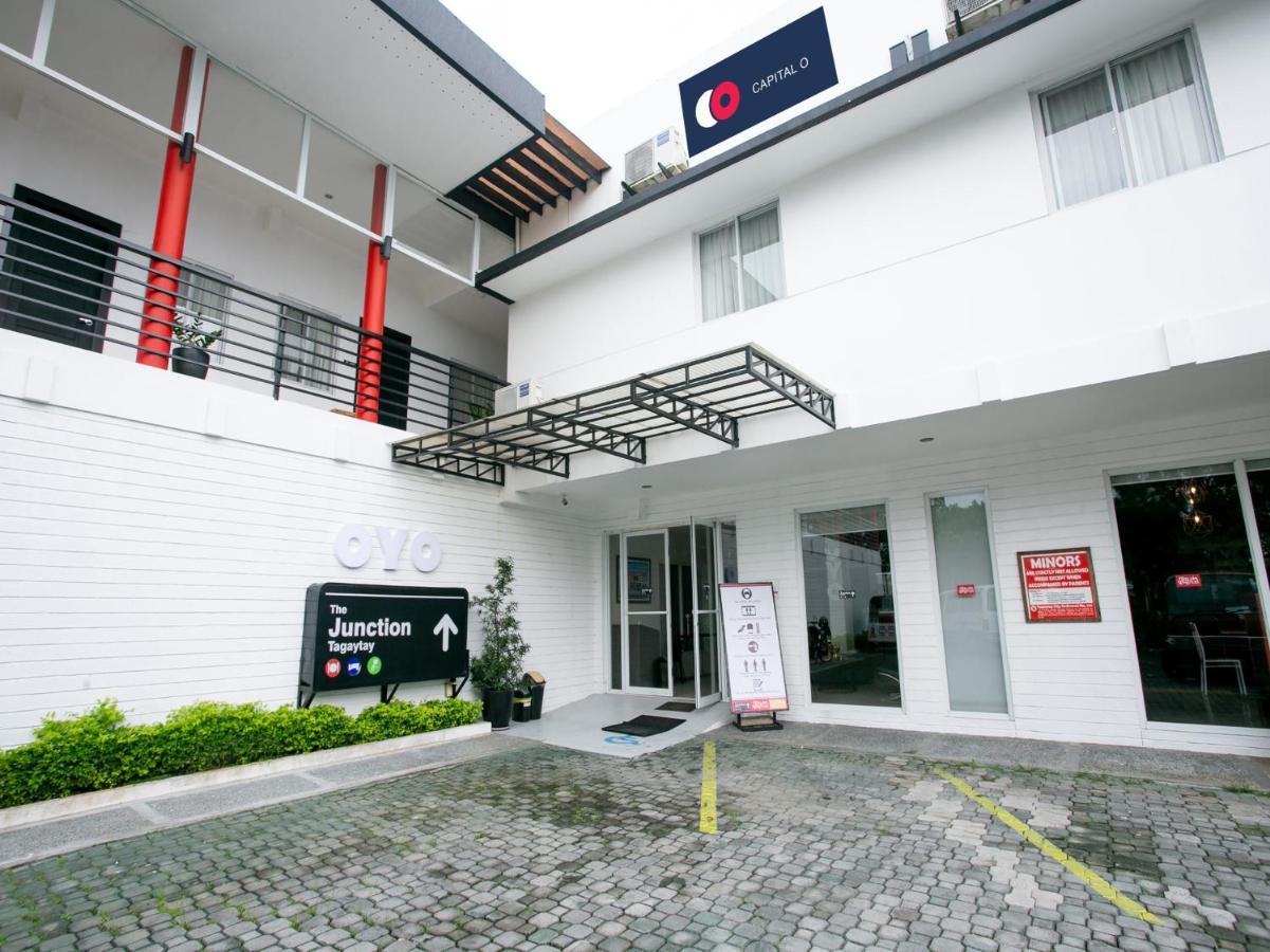 Hotel Capital O 642 The Junction Tagaytay à Tagaytay City Extérieur photo